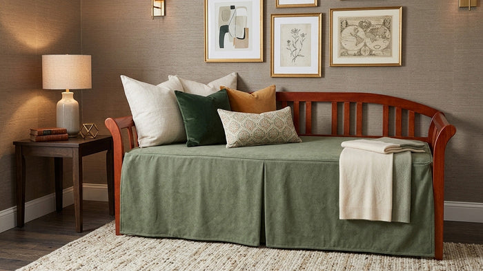 Custom Bed Covers & Daybed Covers