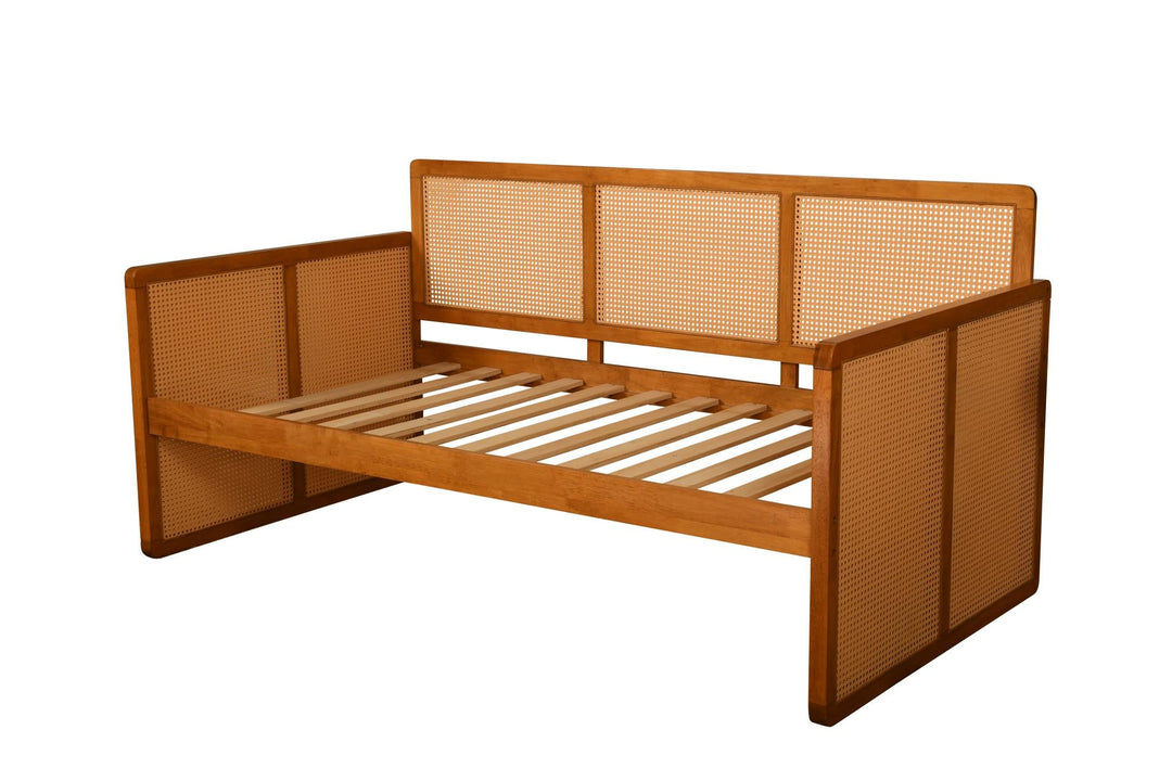 Abaco Rattan Daybed with Mattress