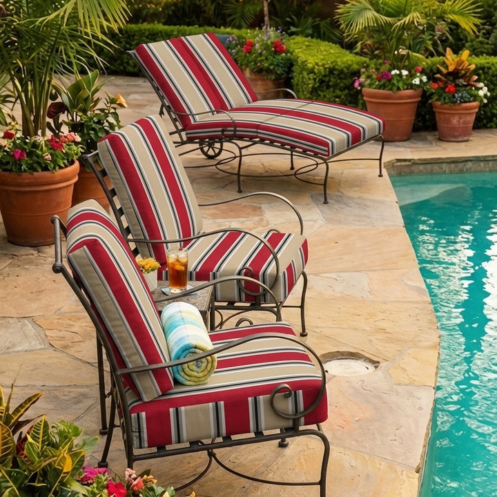 Outdoor Bistro Custom Ottoman Cover